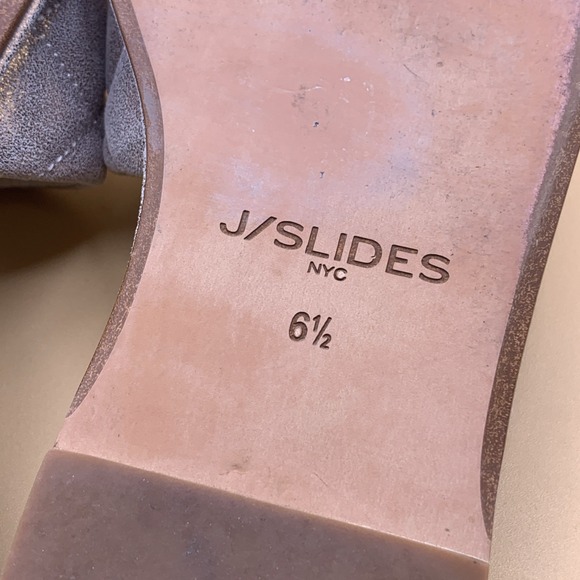 J/Slides Yoel Women's Bronze Metallic Suede Quilted Flat Sandals Size 6.5 - Picture 7 of 7